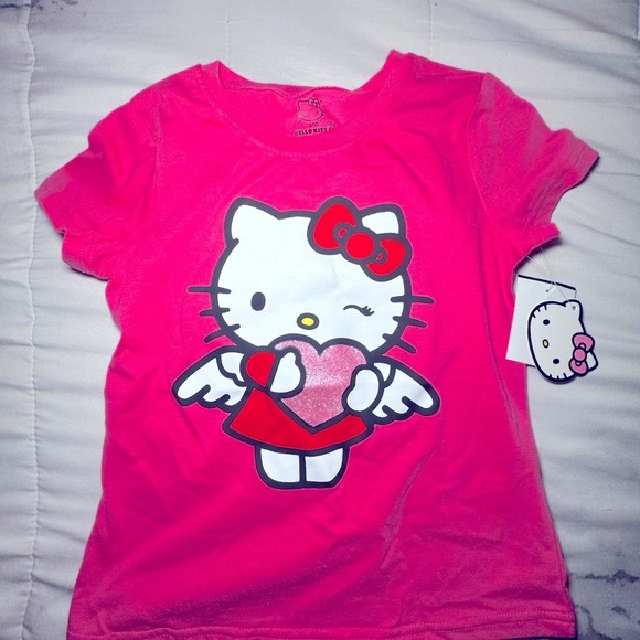 Hello Kitty Pink Graphic Tee - Picture 1 of 2